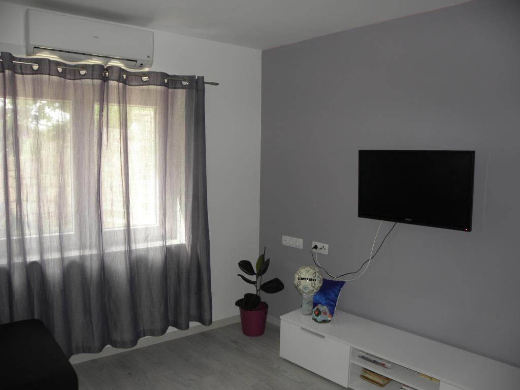 Apartment Jartic Betina  Cameră foto
